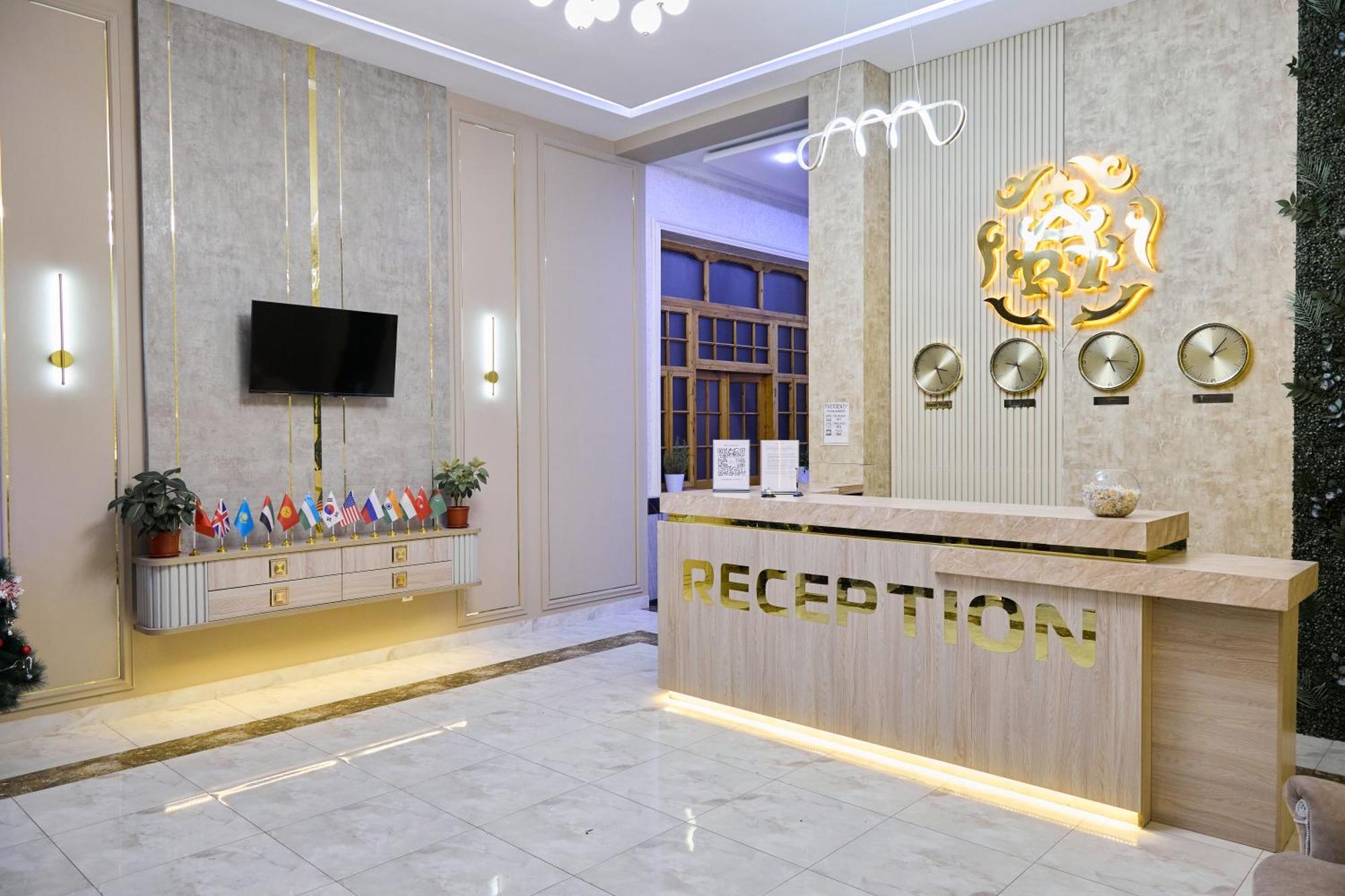 Art Garden Hotel Tashkent Bagian luar foto